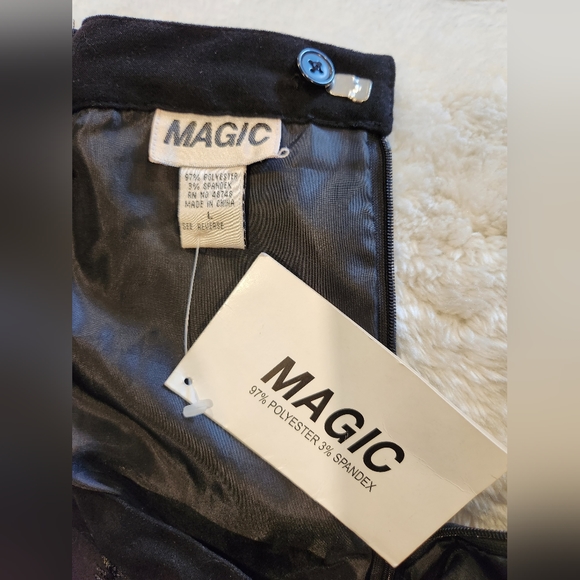 Faux Suede Black Midi Skirt with crochet trim and stitching detail BNWT - Picture 5 of 6